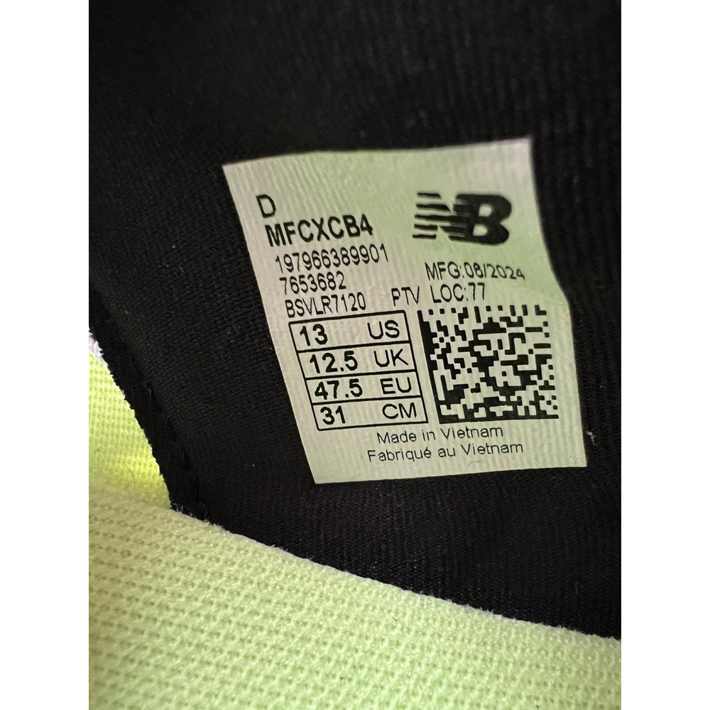 New Balance FuelCell Rebel v4 Men's 13 Black White Peach MFCXCB4 New - Picture 3 of 16